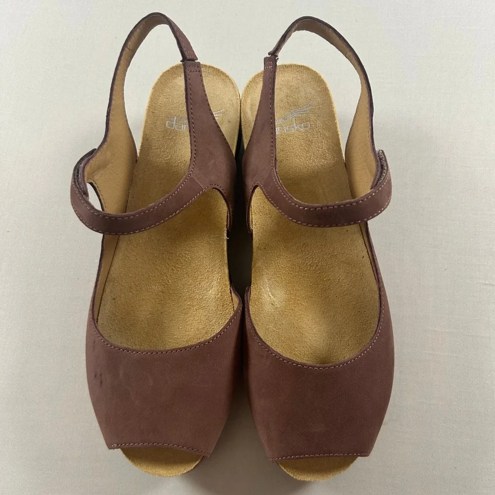 Dansko Marcy Sandals Womens 38 / 7.5-8 Rose Nubuck Leather Peep Toe Cork Heel